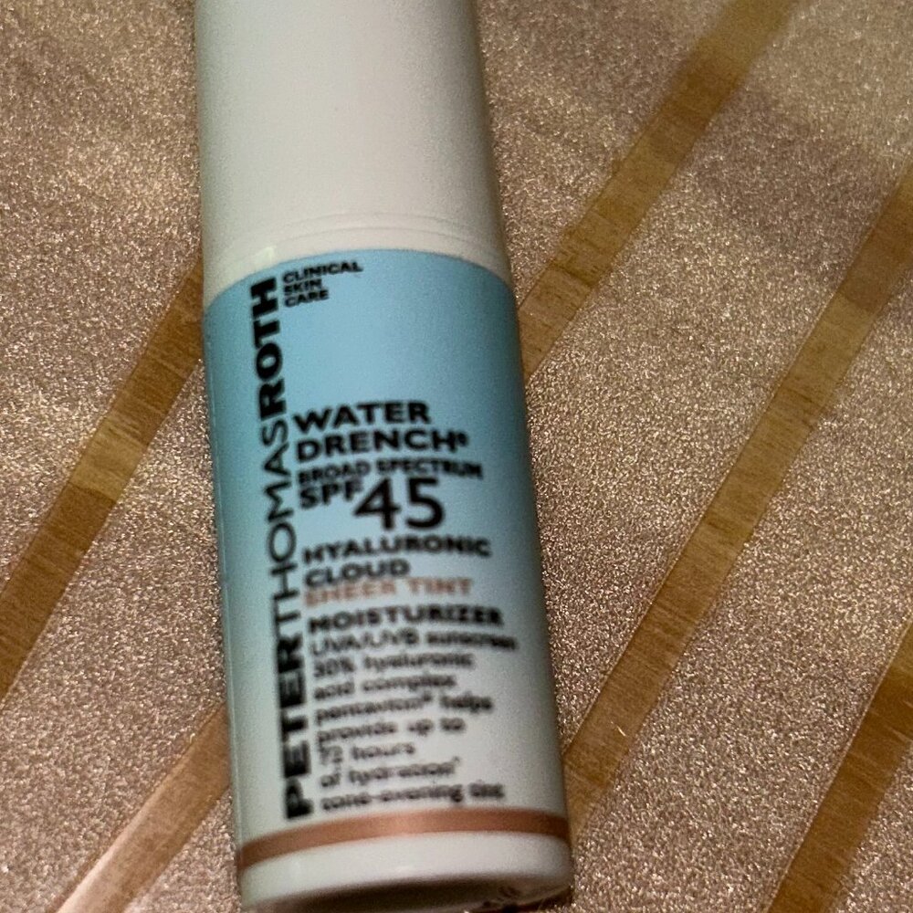 NWT Peter Thomas Roth Water Drench SPF 45 Tint